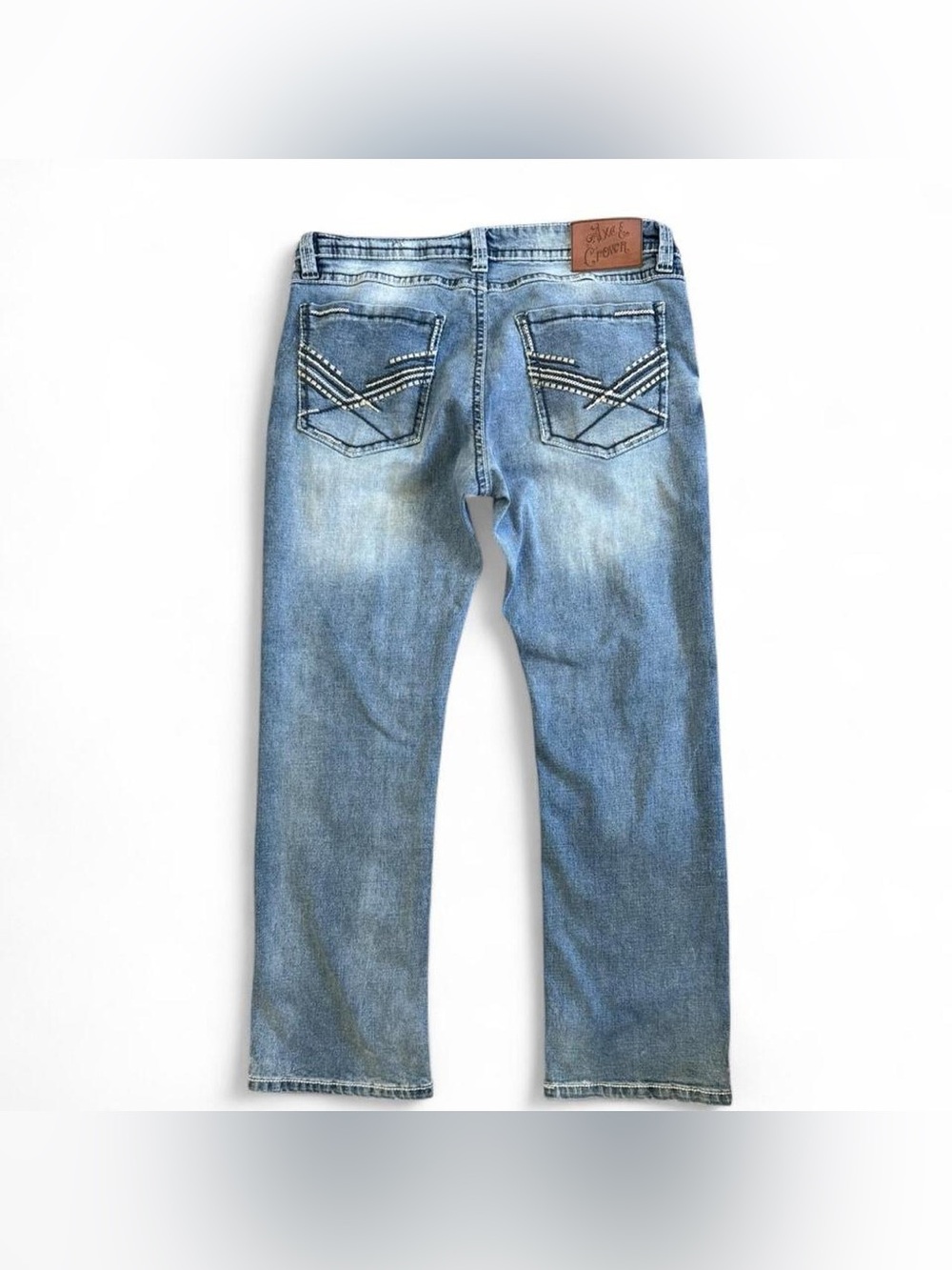 Y2K Axe & Crown Classic Straight Blue Jeans With Stitching on Back Pockets